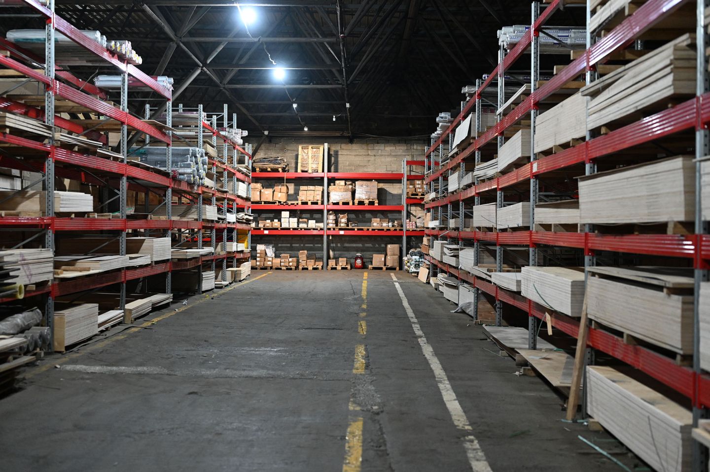 Фанера ФСФ-ТС 10 мм сорт 2/2 НШ березовая трудногорючая 1830х1525 мм