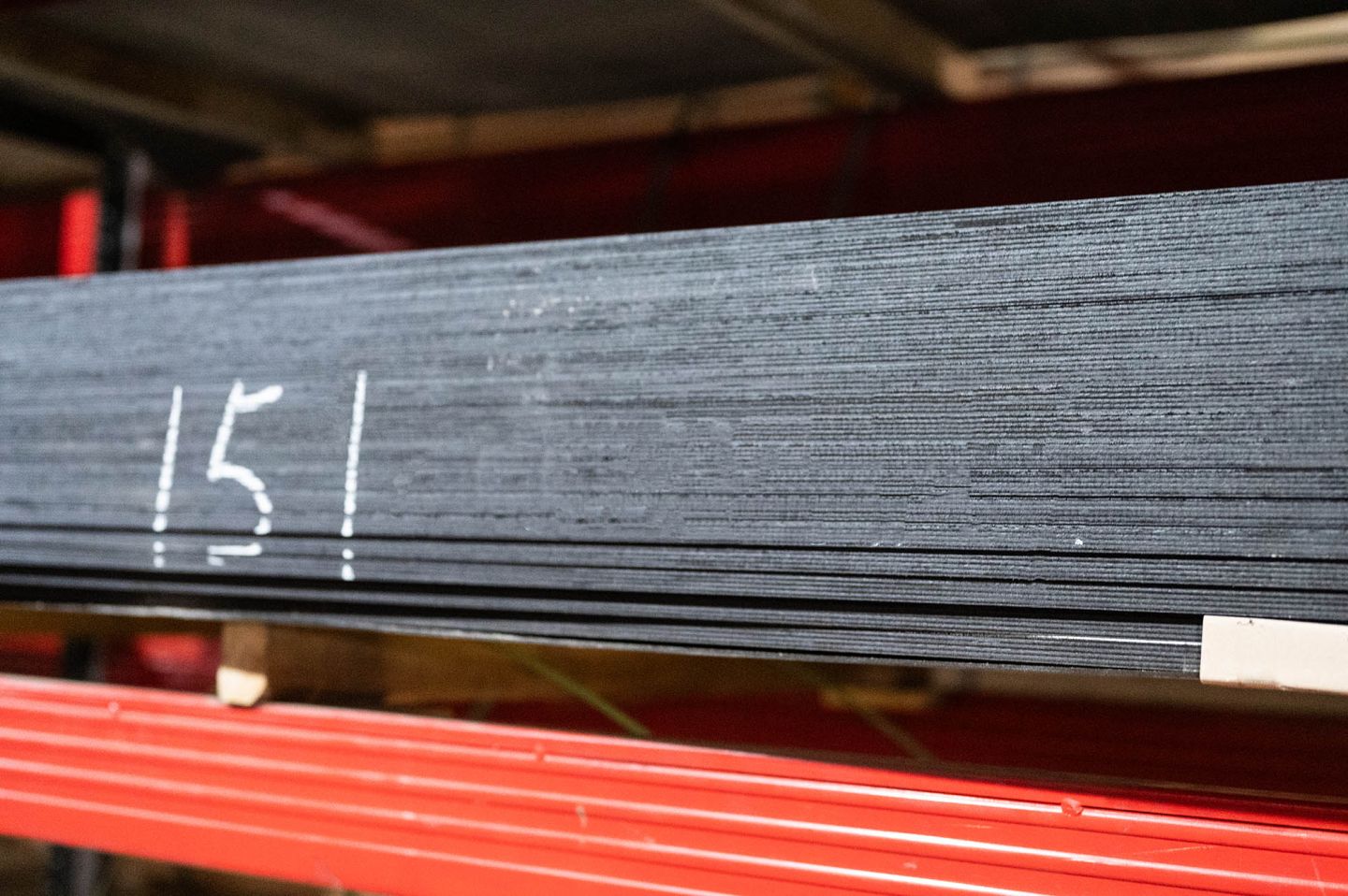 Фанера ФОФ сетчатая 15 мм 2440х1220 мм сорт 1/1 березовая