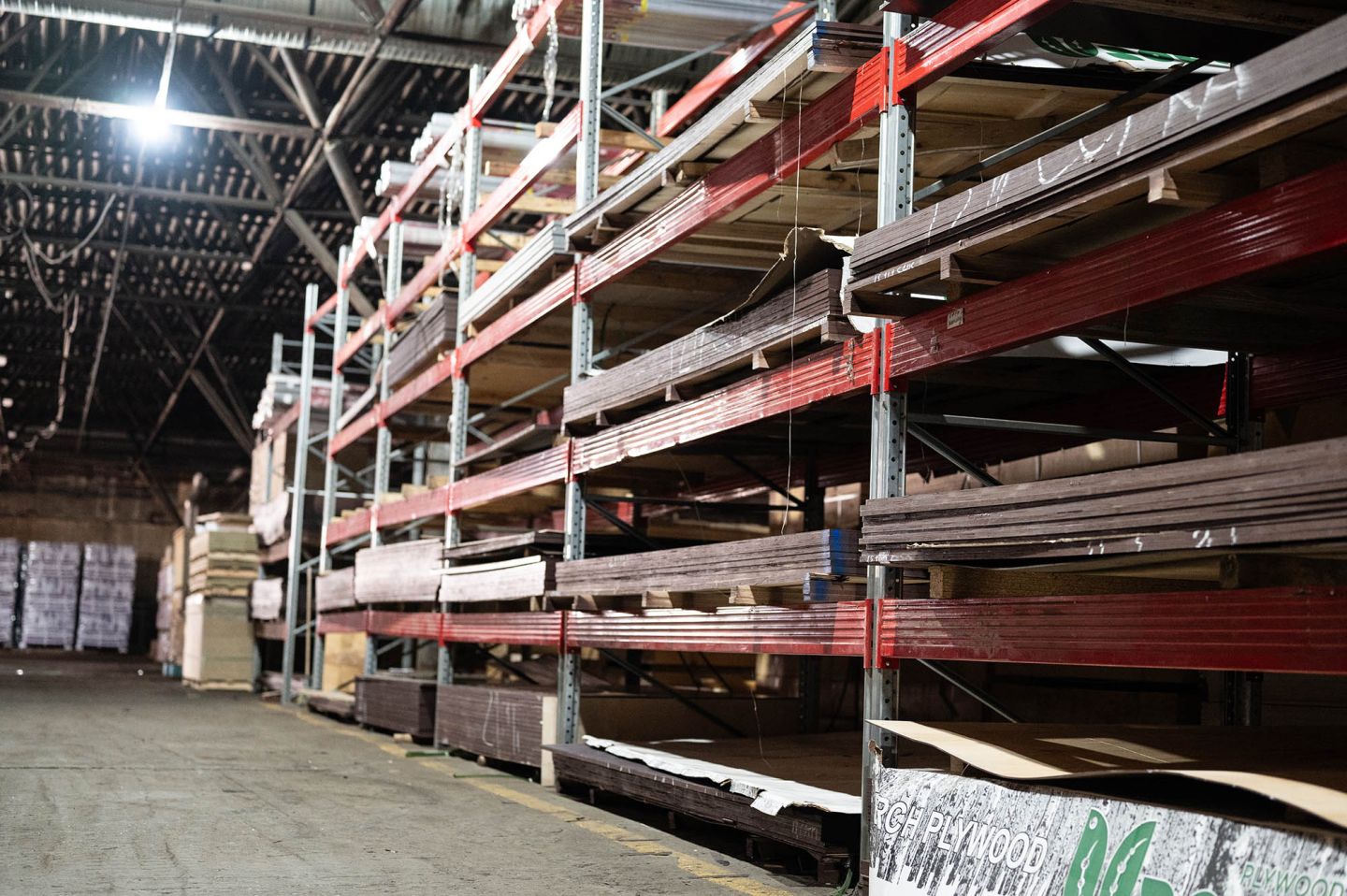 Фанера ФОФ сетчатая 30 мм 2500х1500 мм сорт 1/1 березовая