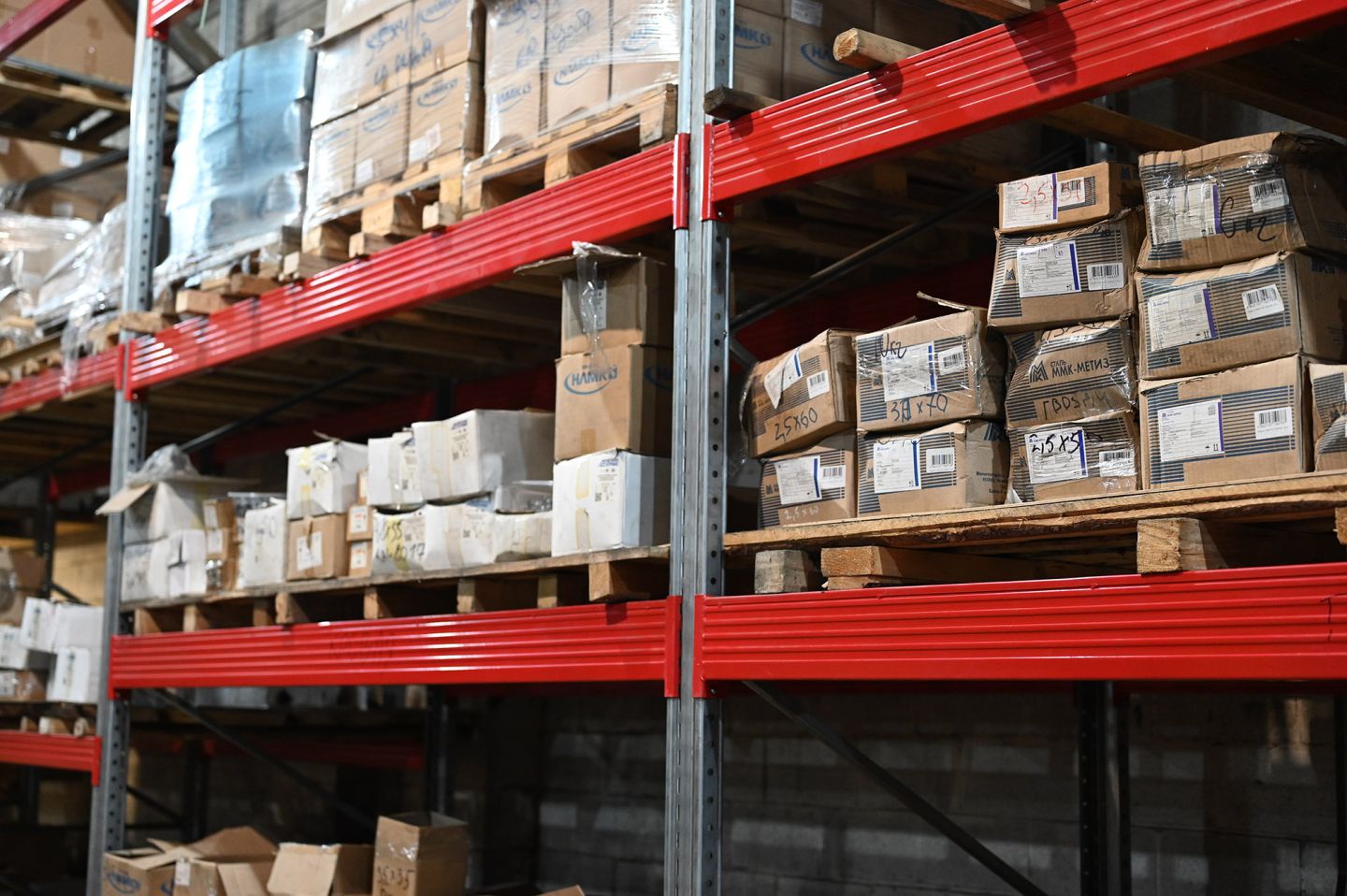 Саморез с прессшайбой острый 4,2х41 мм оцинкованный