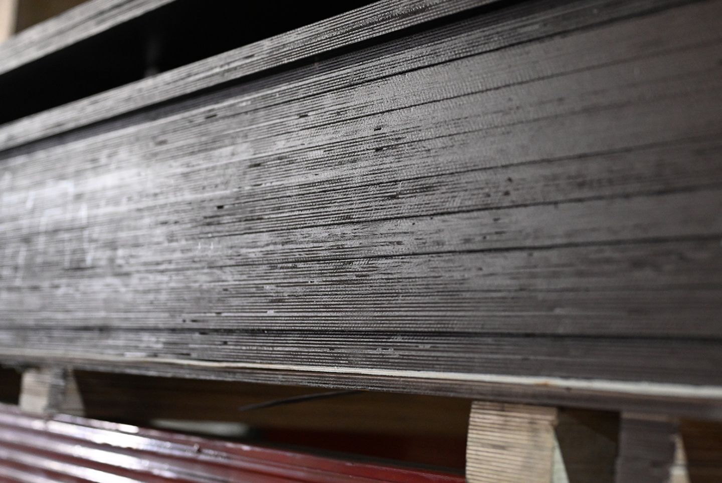 Фанера ФОФ ламинированная 18мм 3000х1500 мм сорт 1/2 березовая